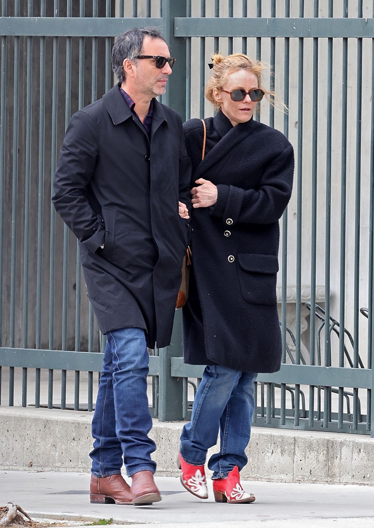 Vanessa Paradis Samuel sortent à Studio City le 04 03 2022